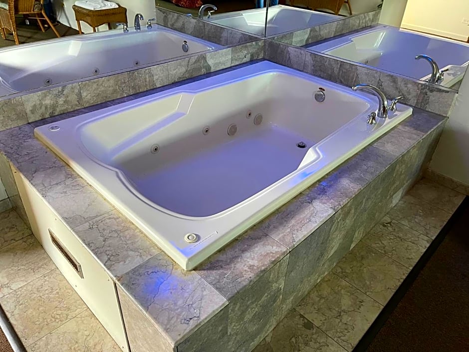 VIBE INN - WHIRLPOOLS SUITES - Lyons