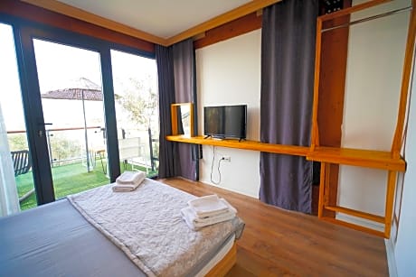 Double Room with Terrace