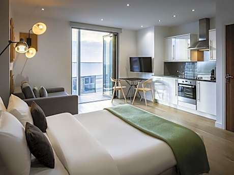 Aparthotel Adagio London Brentford