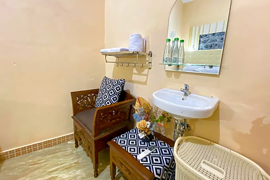 Ardam Homestay Syariah Near Mall Panakkukang – Makassar, CA
