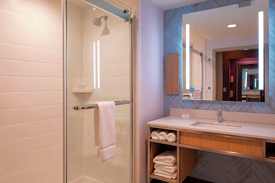 Hilton Garden Inn Kansas City Airport MO