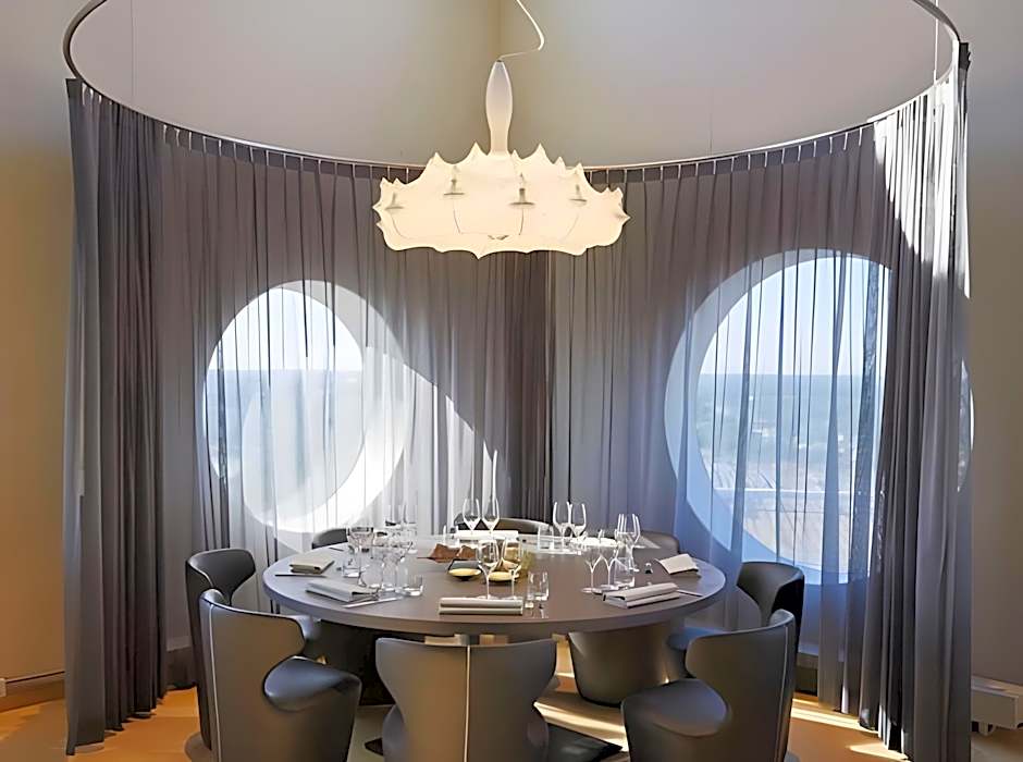 Quality Hotel Strawberry Arena