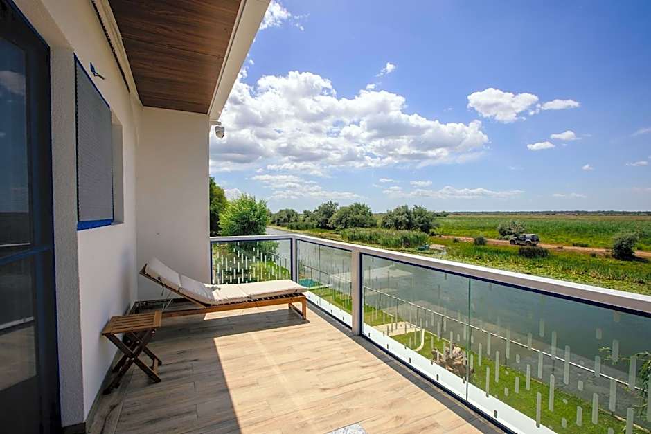 WPO - WILD PIKE OASIS