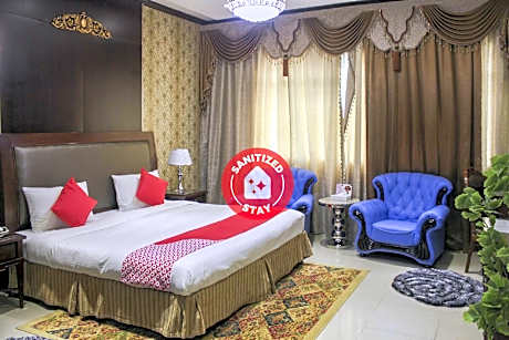 Clifton International Hotel