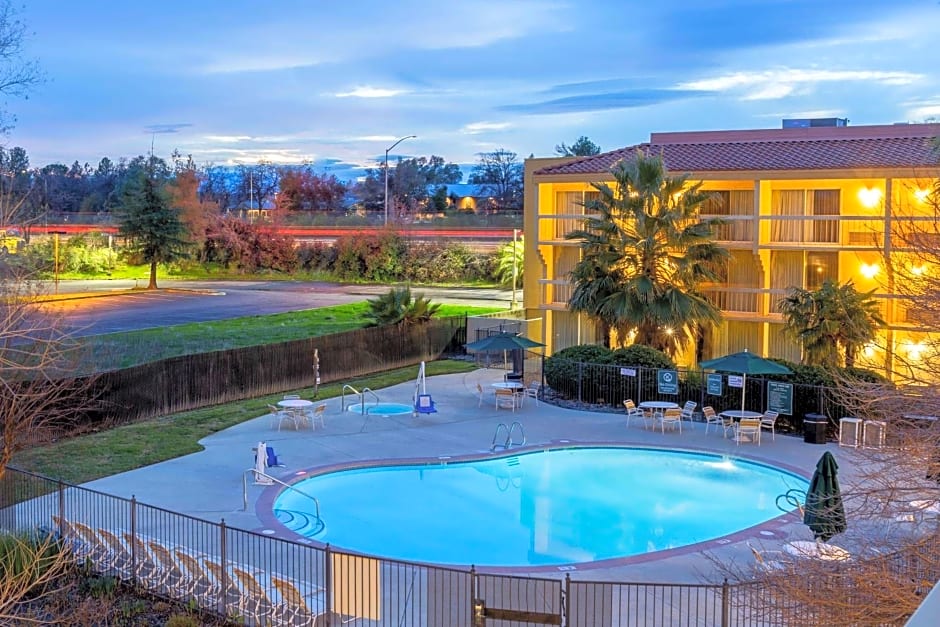 La Quinta by Wyndham Redding