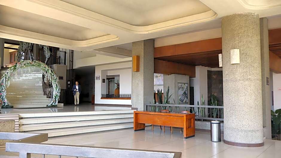 Hotel Fortin Plaza