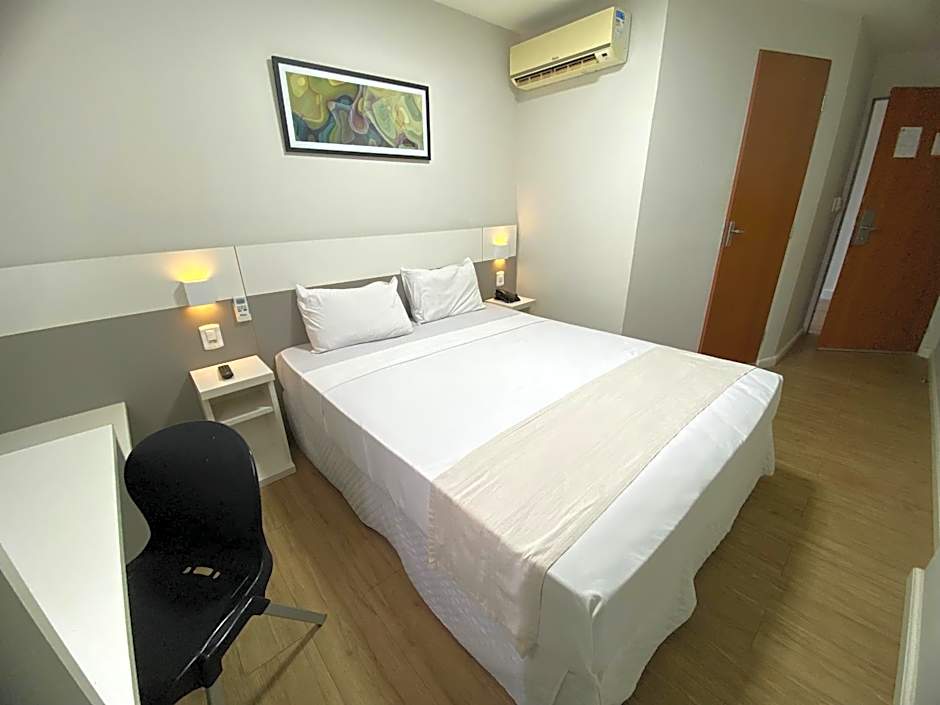 BRISTOL EASY HOTEL - RIO BONITO
