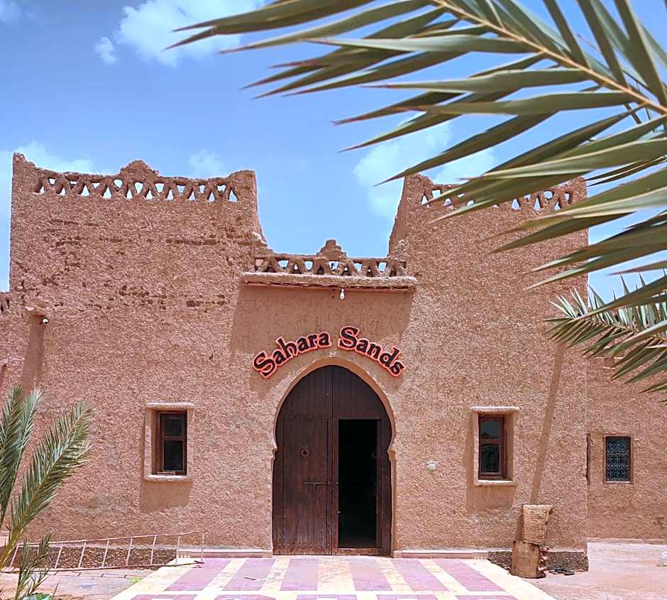 Sahara Sands Hotel