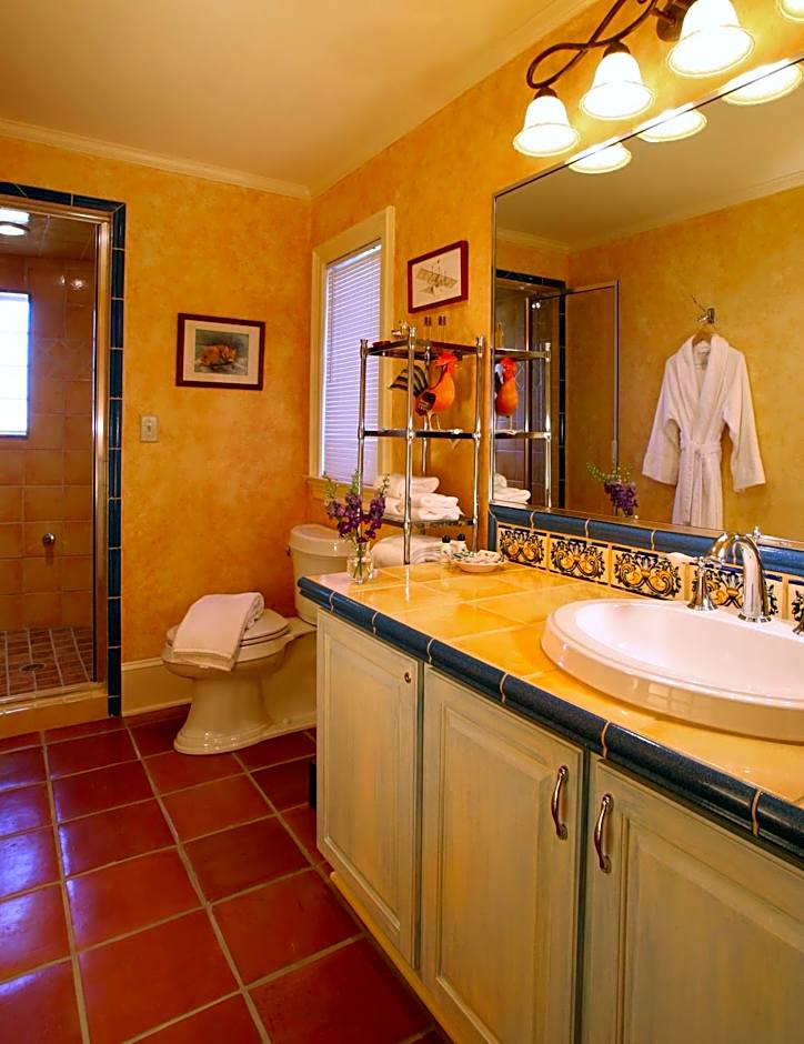 L'Auberge Provencale Inn & Restaurant