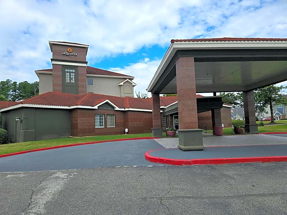 La Quinta Inn & Suites by Wyndham Birmingham Homewood