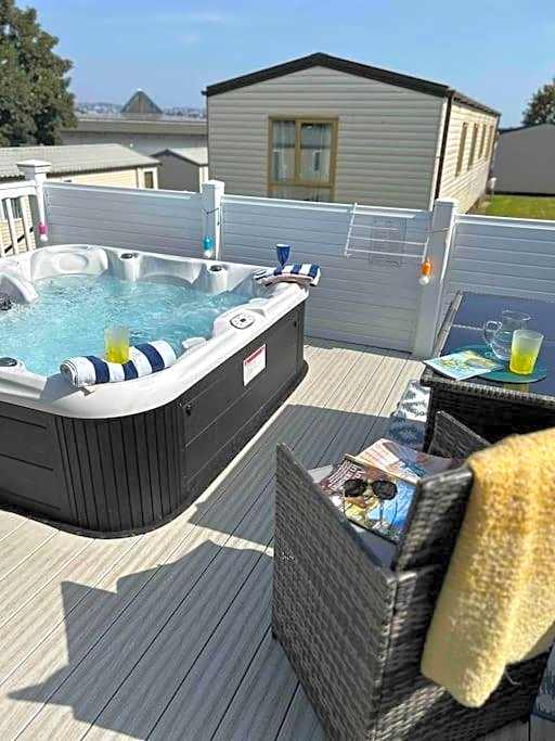 Hoburne Devon Bay - Hot Tub 2 Bed Paignton