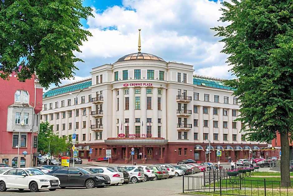 Crowne Plaza Hotel Minsk