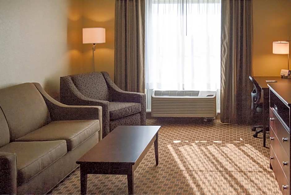 Cobblestone Hotel and Suites - Jefferson