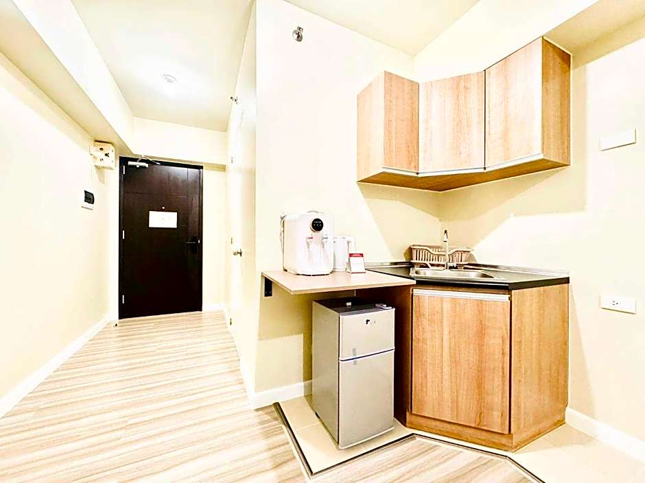 OYO 1080 THE BEST INN