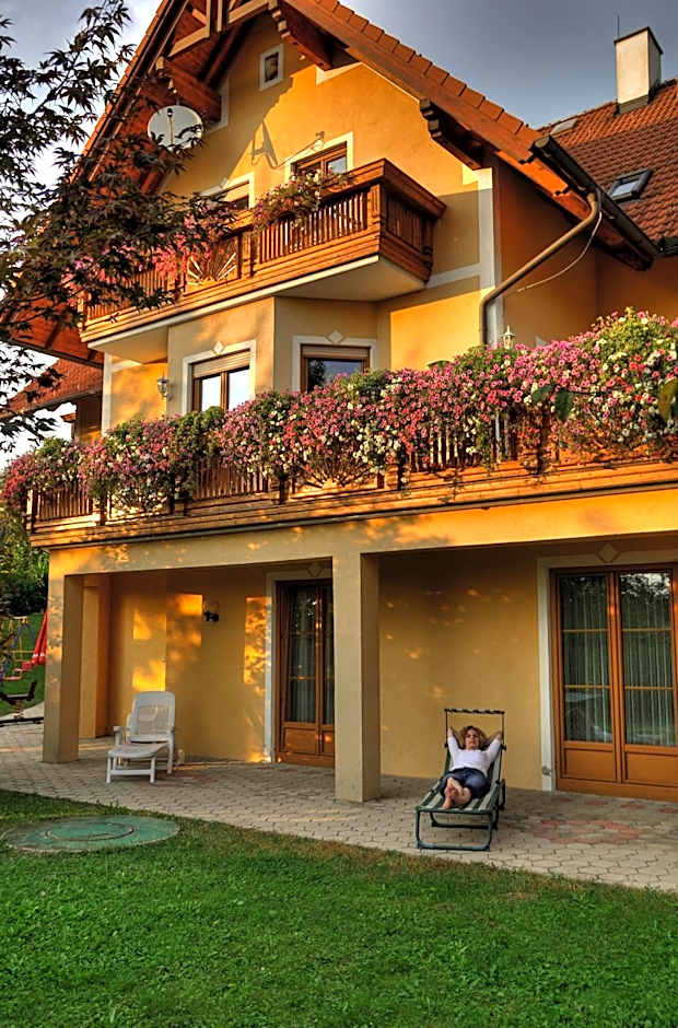 Pension Thermensonne