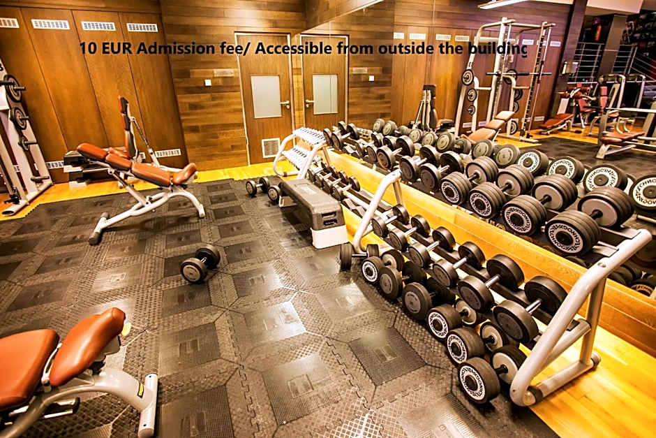 Gozsdu Court Budapest