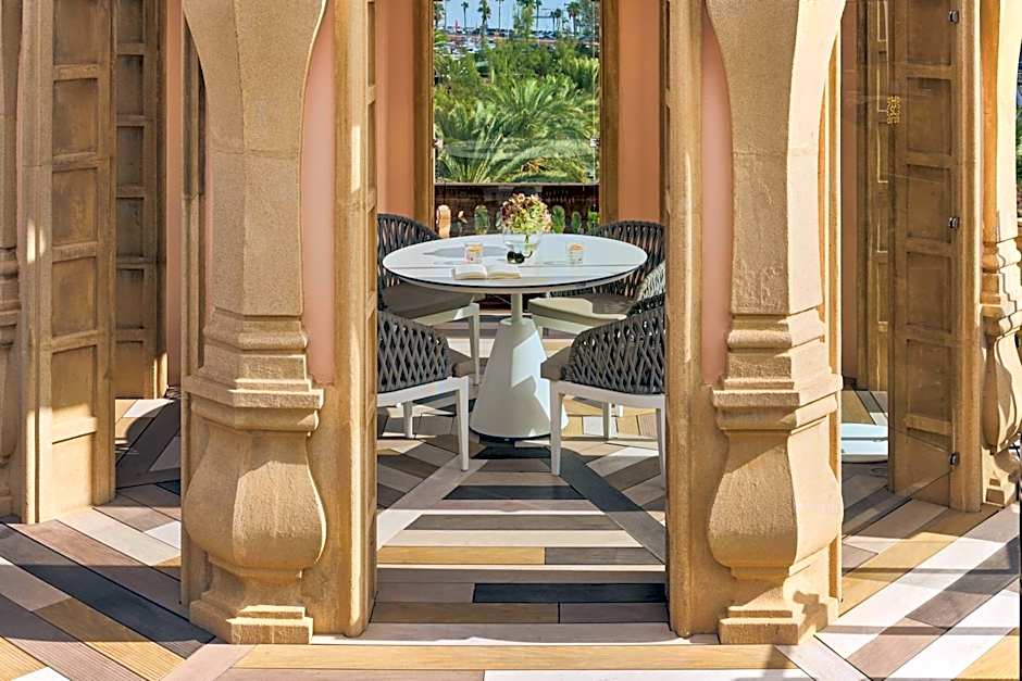 Santa Catalina, a Royal Hideaway Hotel - Gran Lujo