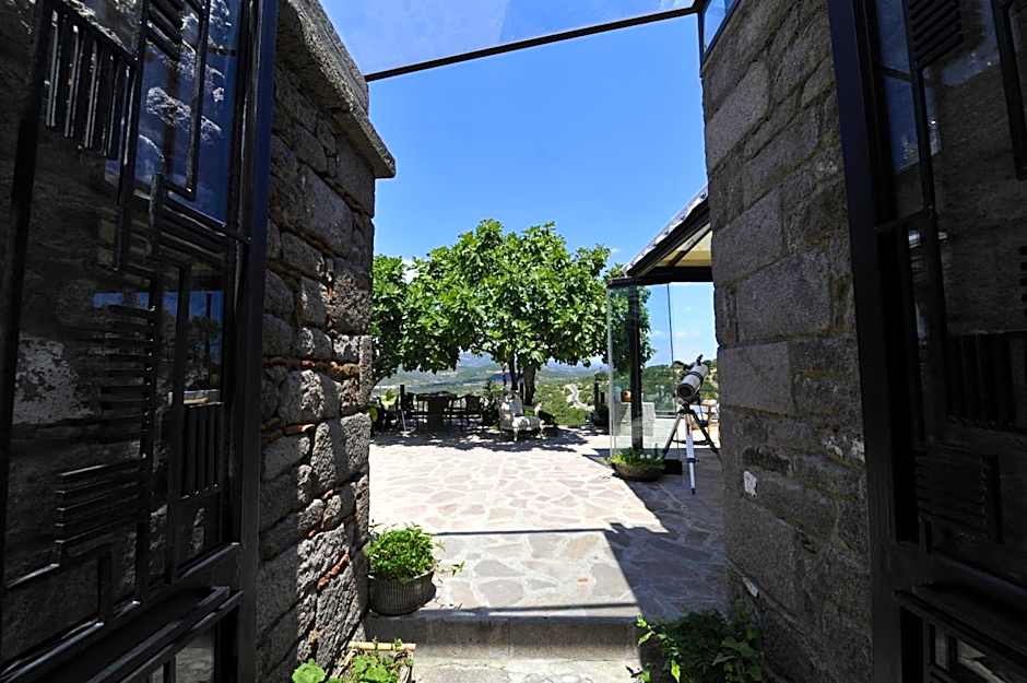 Assosyal Hotel