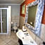 Lodge on Main Guest House and Conference Centre