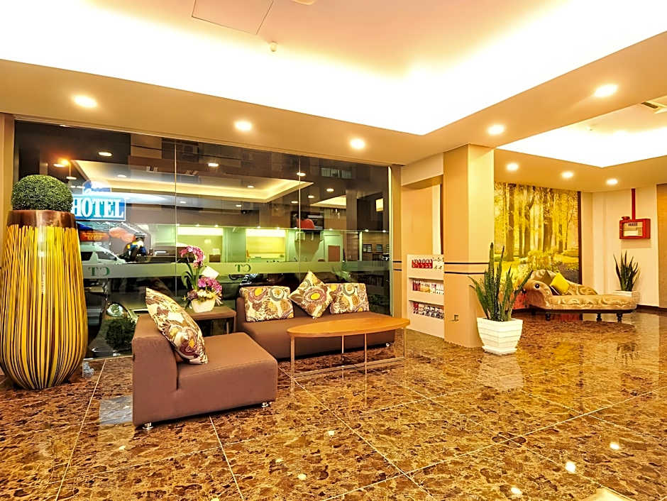 Grand CT Hotel