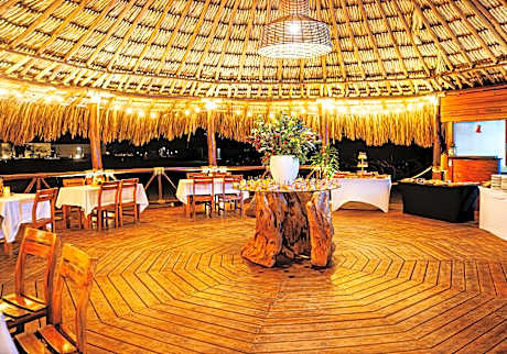 Marina Puerto Velero