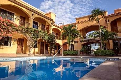 Hacienda Suites Loreto