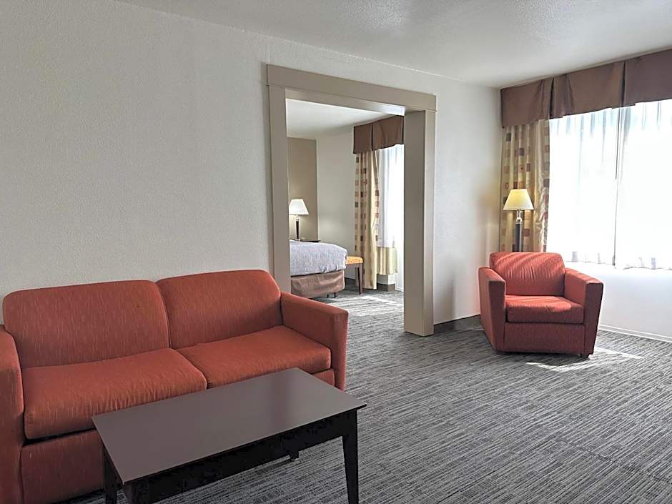 Quality Inn & Suites Everett