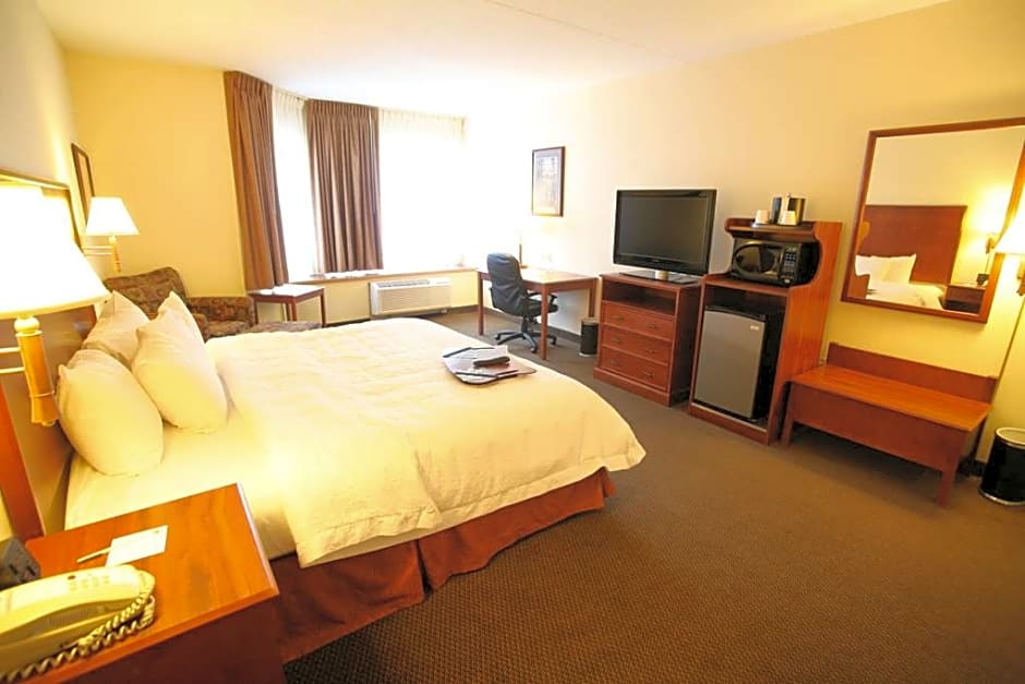 Hampton Inn & Suites Bemidji