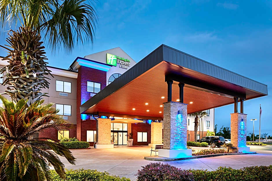 Holiday Inn Express Hotel & Suites Panama City-Tyndall By IHG