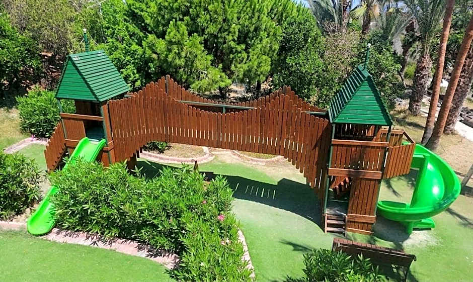 Denizkizi Hotel