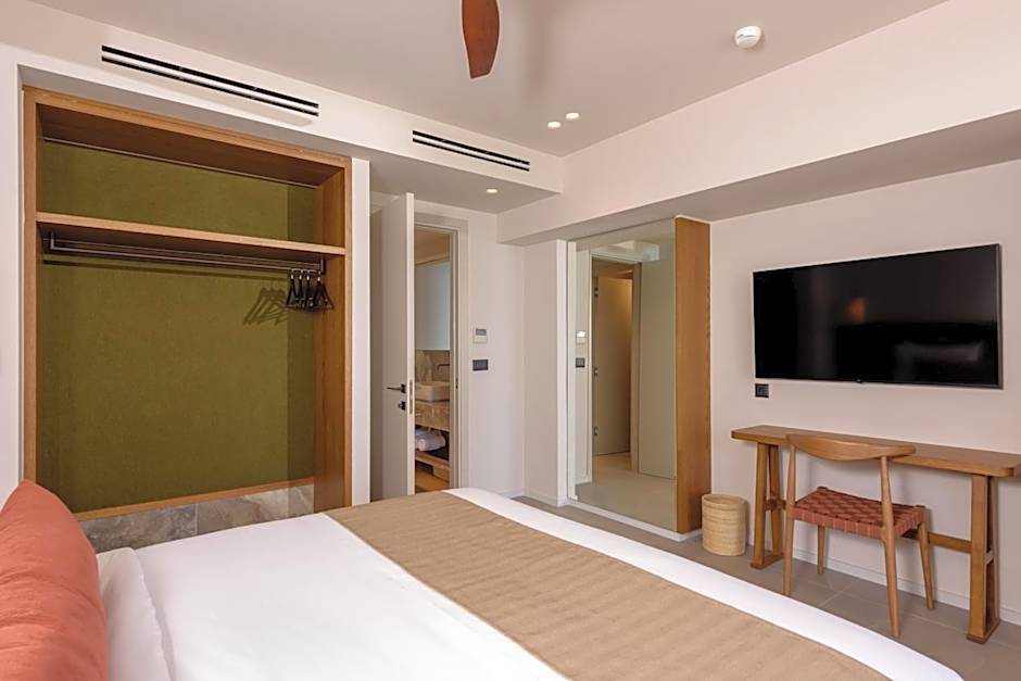 Blue Sea Beach Affiliated By Melia