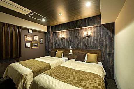 Twin Room with Extra Bed