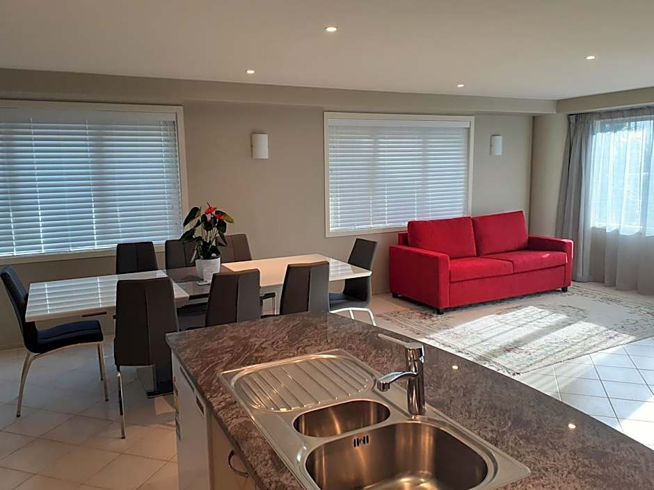 Pavilion Beachfront Apartments