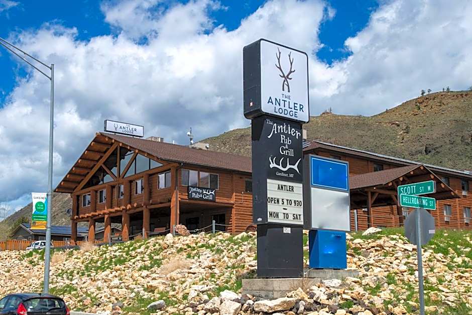 The Antler Lodge - Gardiner