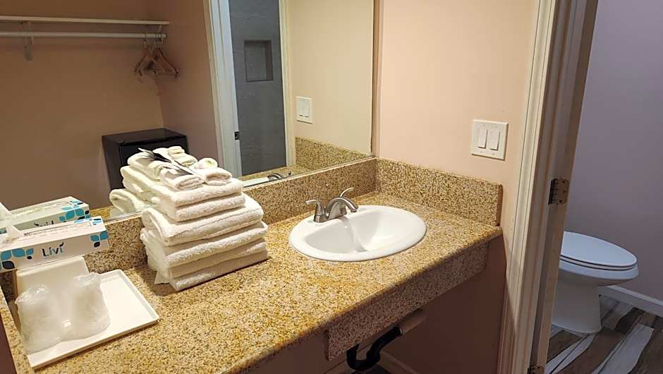 Royal Century Hotel at LAX