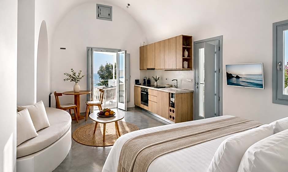 Santorini Heights