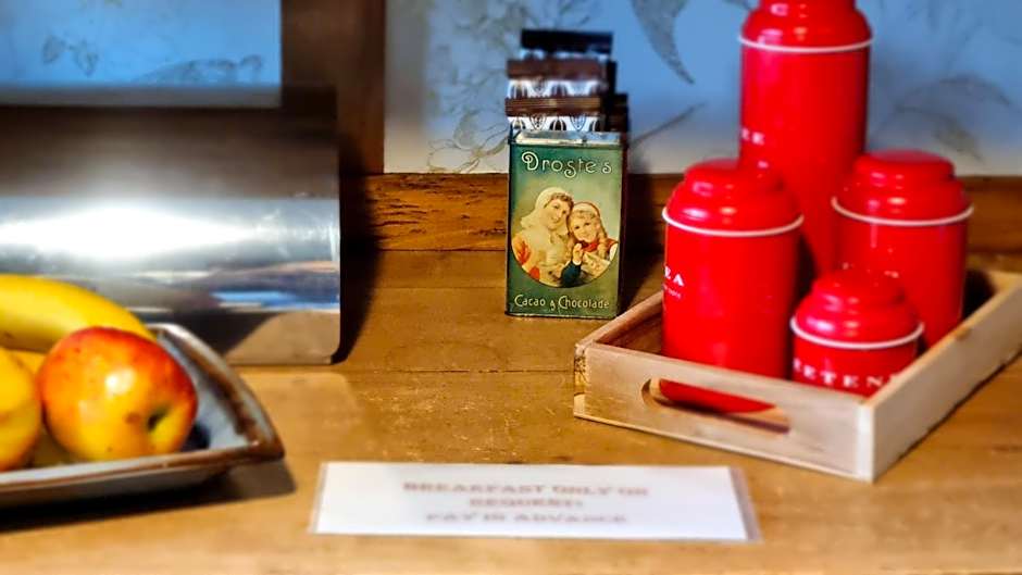 City Farmer Amsterdam a Guesthouse with Free Parking, Bikes , Bed & Breakfast