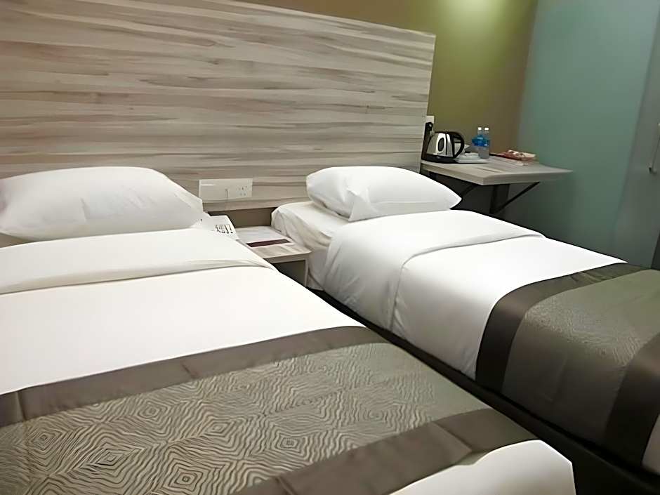 Hotel Austin Paradise - Taman Pulai Utama