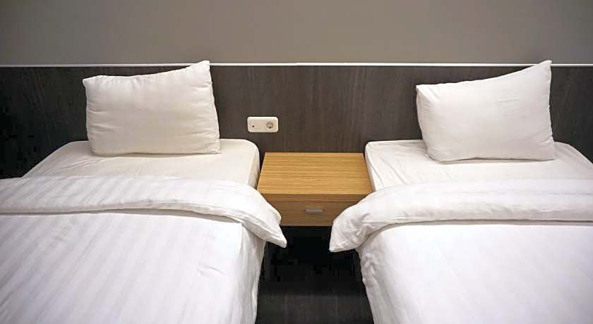 Hotel Pantes Simpang Lima Semarang