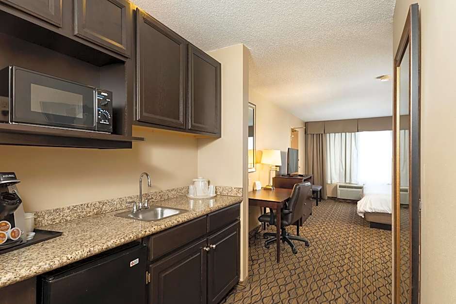 Holiday Inn Express Bloomington West By IHG