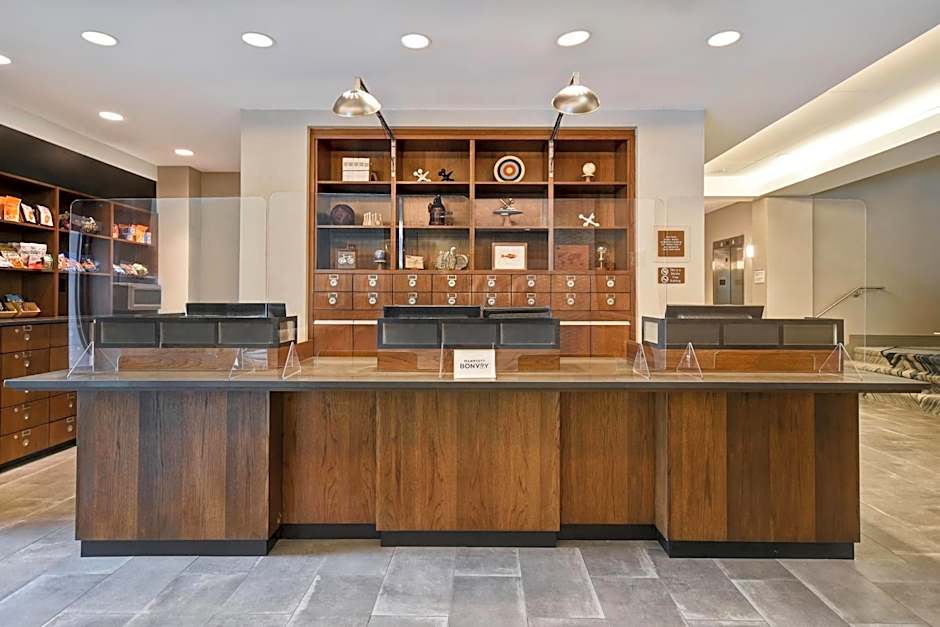 Four Points by Sheraton Boston Newton