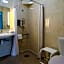 B&B HOTEL Strasbourg Nord Artisans