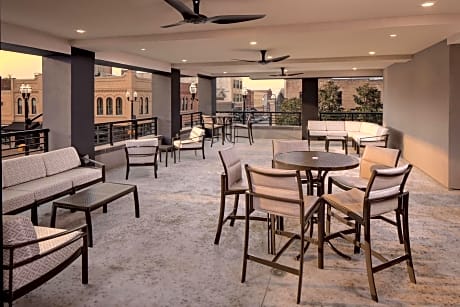 Hyatt Place Florence Downtown
