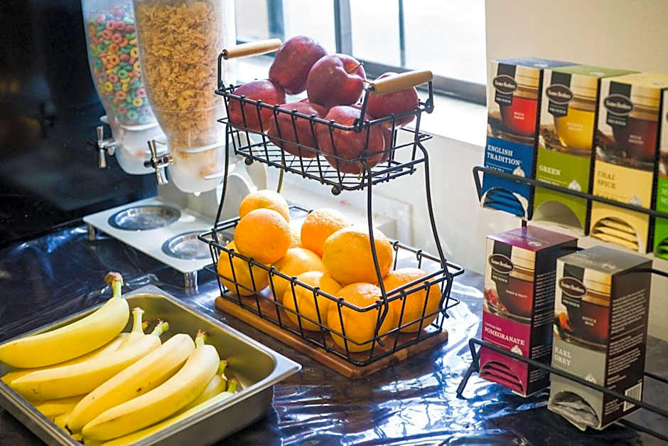 Quality Inn & Suites Camarillo-Oxnard