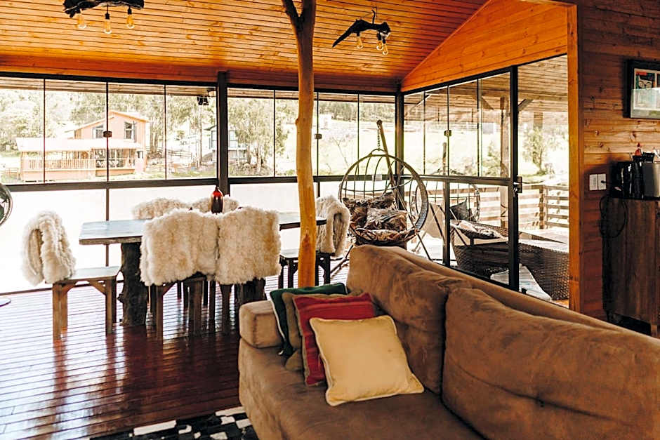 Pousada Cachoeira da Neve- Chalé Quero Quero