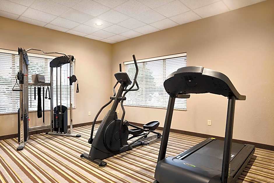 Super 8 by Wyndham Hershey