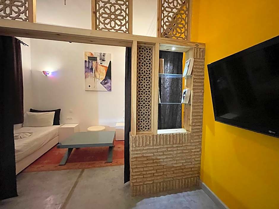 Riad Samarine