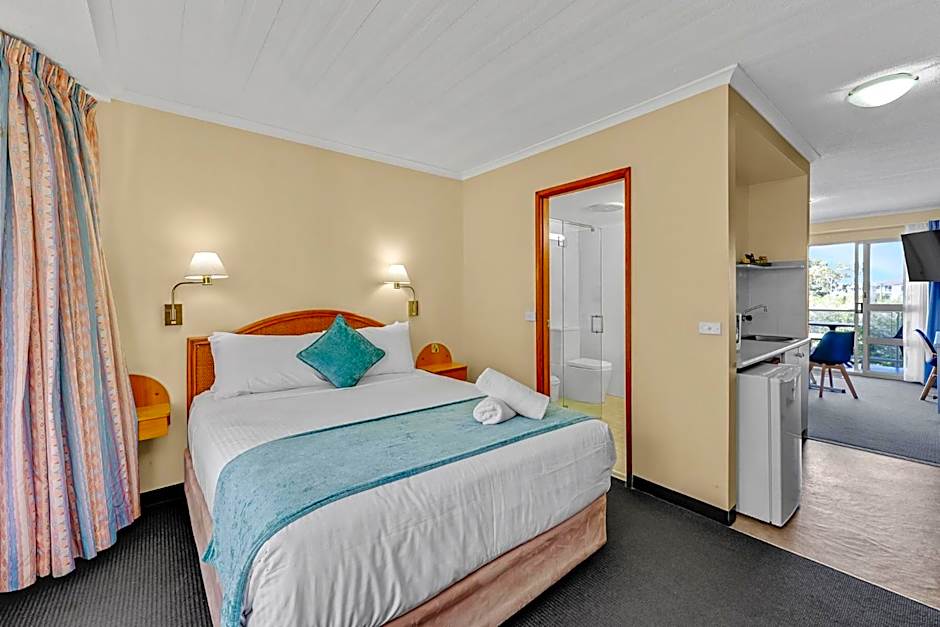 Sapphire Waters Motor Inn