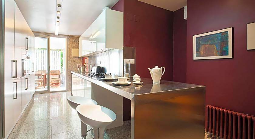 My Space Barcelona Bonanova Center