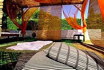 Cardo Roma, Autograph Collection